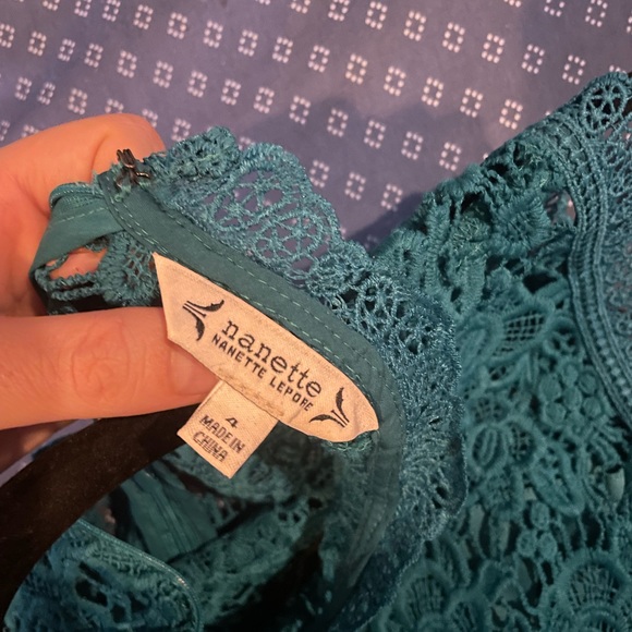 Nanette Leport Sleeveless Lace Highneck Dress - Size 4 - Picture 3 of 3